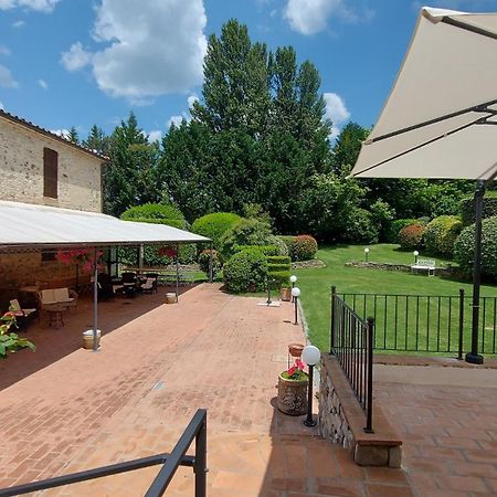 Country Hotel Poggiomanente Umbertide Exterior foto